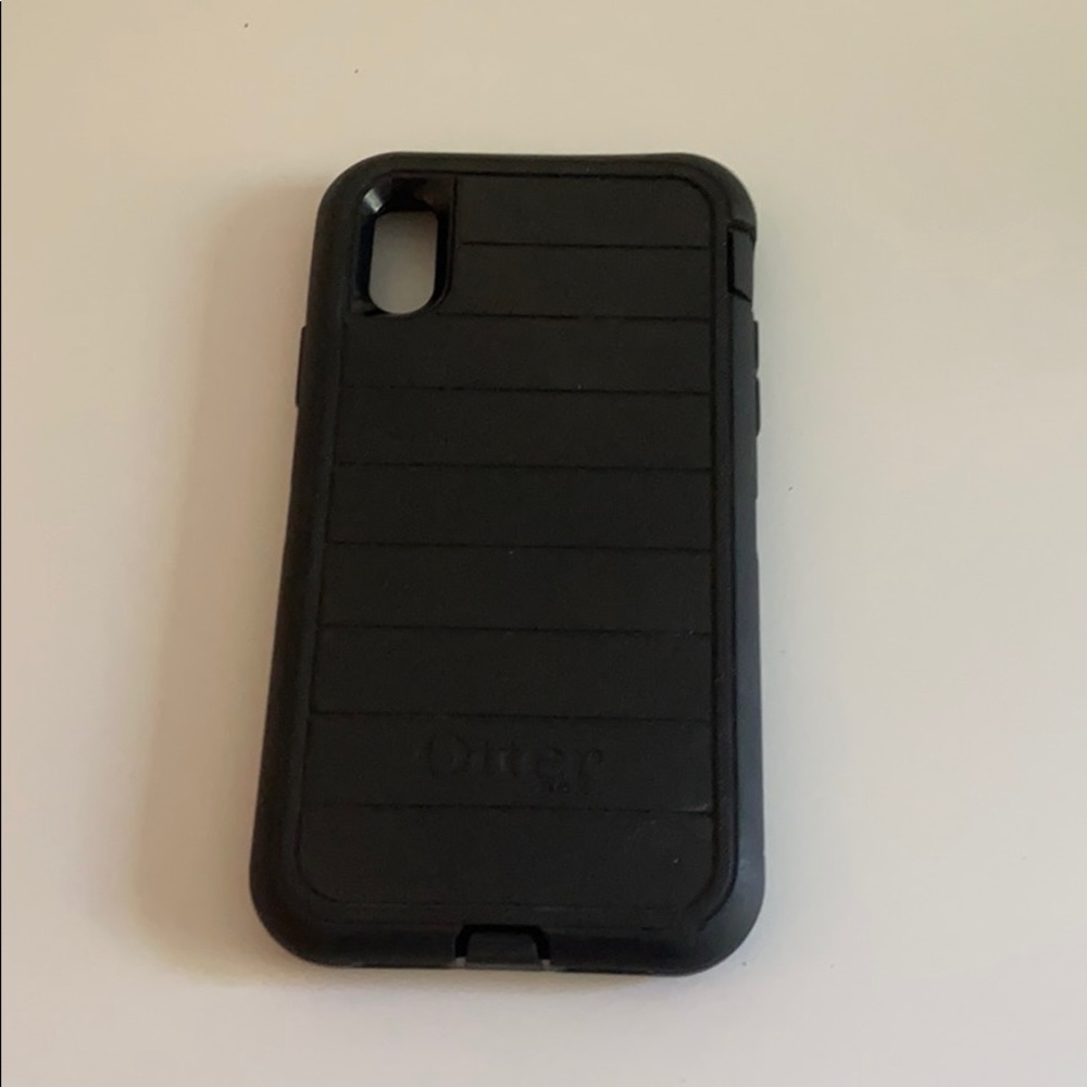 Otter box defender pro iphone xr case